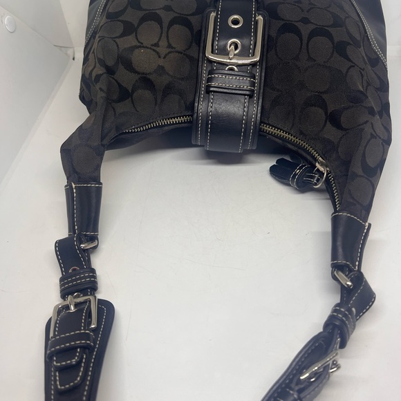 COACH💥SOLD OUT💥Black Signature  Soho Shoulder Bag No.6824 - Picture 6 of 10